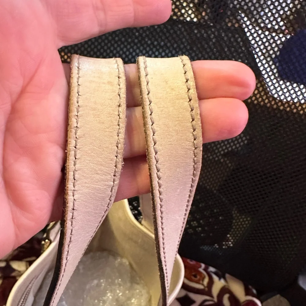 GUCCI GG SUEDE LEATHER TOTE BAG HAND BAG IVORY BEIGE excellent condition. - Picture 6 of 10